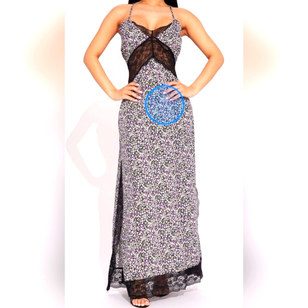Beautiful dress for sunny and hot days 🫠